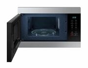 Cuptorcumicroundeinc.SamsungMG22M8074AT/BW