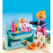 PlaymabilMotherandChildwithChangingTable