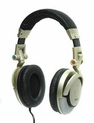 CastiM-881HV(Управление:регуляторгромкости(нашнуре)buc.,Режим:стереоbuc.,Размердинамика:40мм,Чувствительность:105Дб,Частотныйдиапазон:20-20000Hz,Чашки:пластикbuc.,Амбюшуры:поролон,кожзамtip,Оголовье:регулируемаядлина,пласти