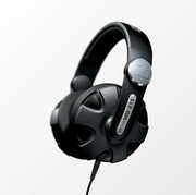 HeadphonesSennheiserHD215II