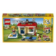 ModularPoolsideHolidayLEGO