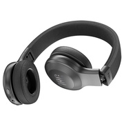 JBLE45BT/BluetoothOn-earheadphoneswithmicrophone,BTType4.1,Dynamicdriver40mm,Frequencyresponse20Hz-20kHz,1-buttonremotewithmicrophone,JBLSignatureSound,BatteryLifetime(upto)16hr,3.5mmjack,Black