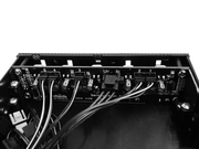 "5.25''FanControllerNZXTSENTRYMESHfor5xFans(SEN-MESH)ModelNumber:SEN-MESHMaterial:Steel,PlasticFanConnector:3-PinFinish:GlossyblacksteelmeshIncludedAccessories:4xM3ScrewsLEDColor:WhiteFormFactor:Single5.25""